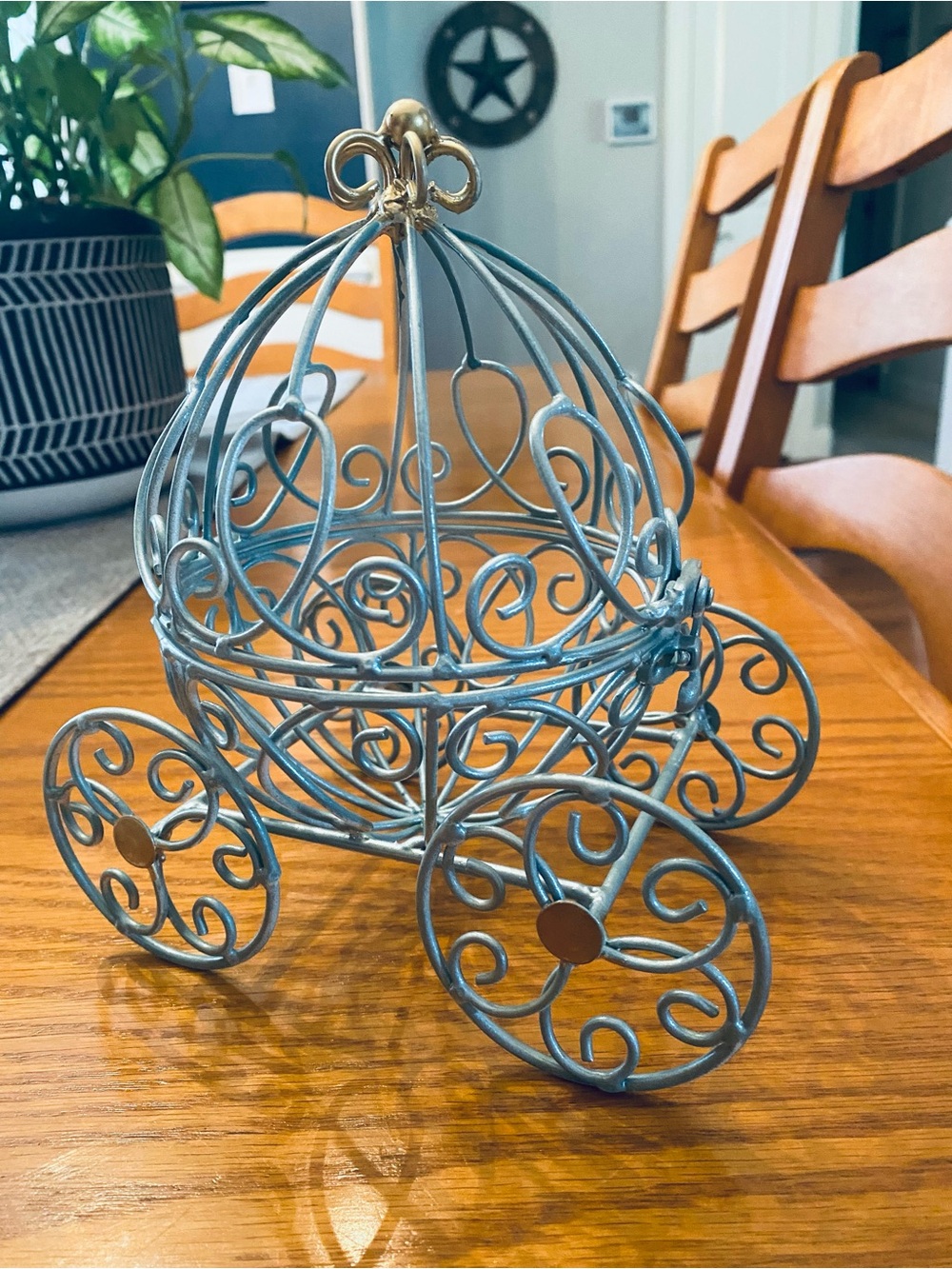 Cinderella Metal Carriage Accent in Light Blue&Gold